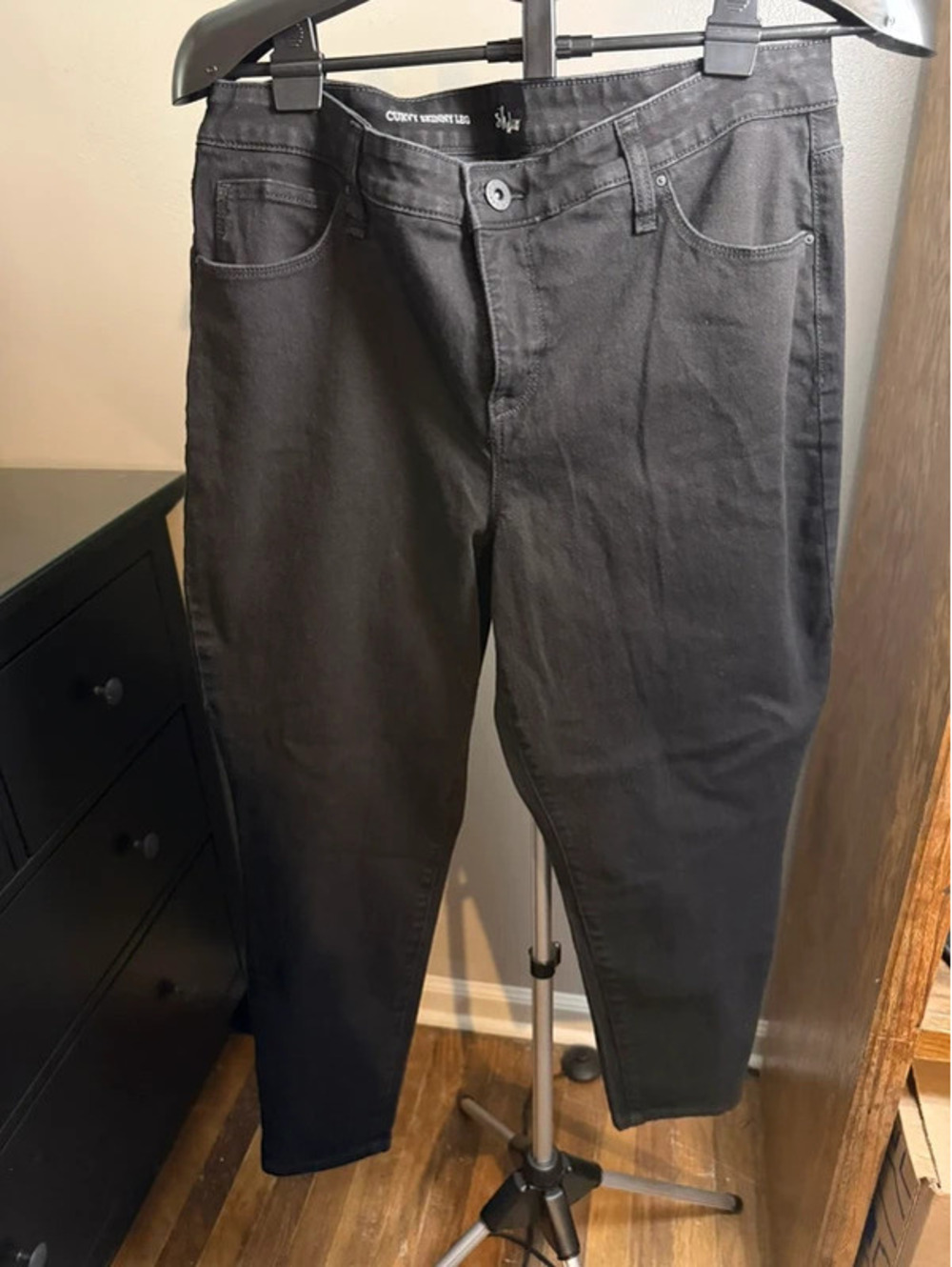 Style & Co Black Curvy Skinny Jeans Size 16W